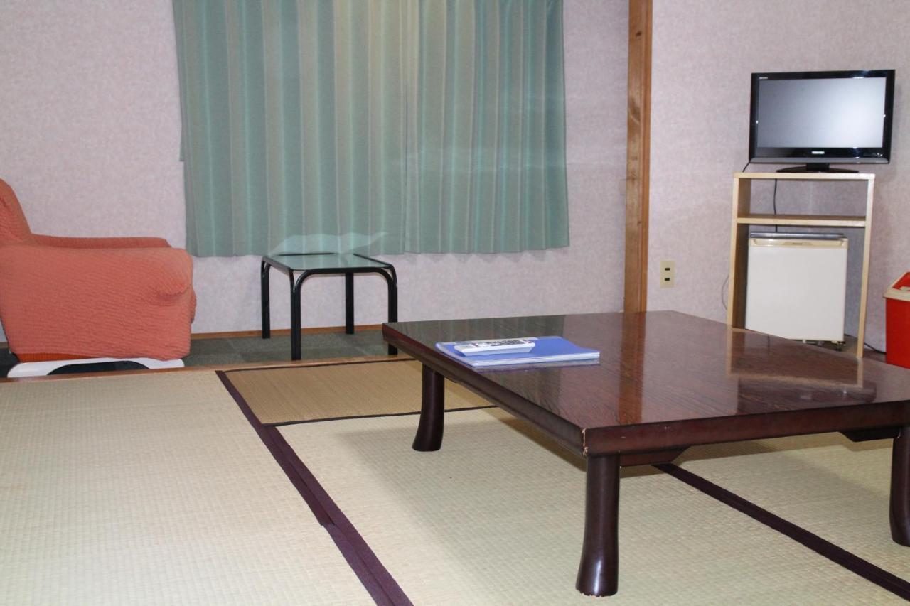 Sobetsu ホテル中の島別館 מראה חיצוני תמונה